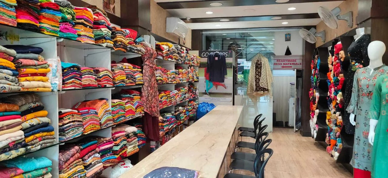 Women's Unstitched Printed Suits